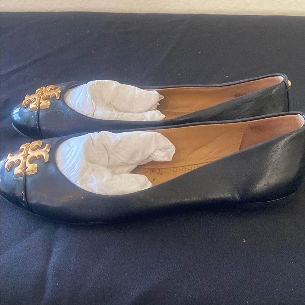 Tory Burch Black Flats with Gold Logo - Picture 3 of 7